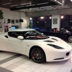 Lotus Cars – Lotus makes tracks to the metropolis of Milan